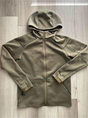 Men's Mammut Hooded Softshell Jacket - Olive Size Medium